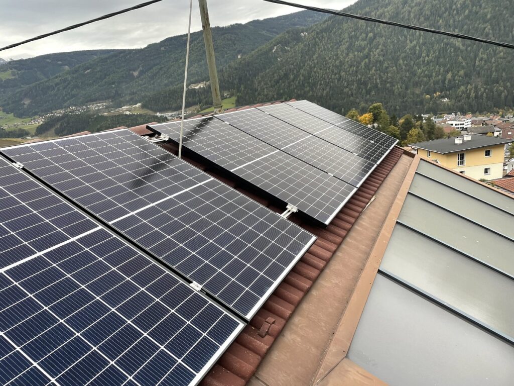 4BA4DDA8-D0E0-46EE-BE6E-348424F1D4E5